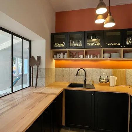 Hébergement de vacances La Solane - Grande Maison Sous Les Pins Six-Fours-les-Plages