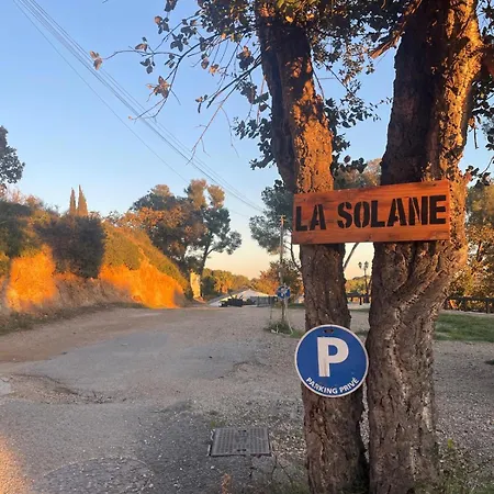 La Solane - Grande Maison Sous Les Pins *