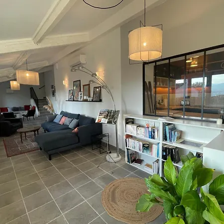 Hébergement de vacances La Solane - Grande Maison Sous Les Pins