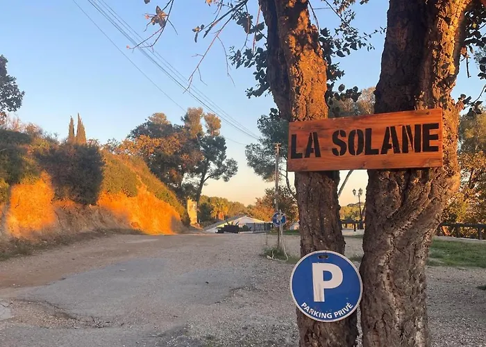 La Solane - Grande Maison Sous Les Pins *