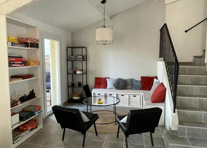 La Solane - Grande Maison Sous Les Pins