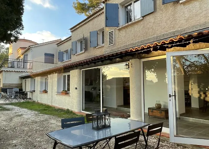 La Solane - Grande Maison Sous Les Pins